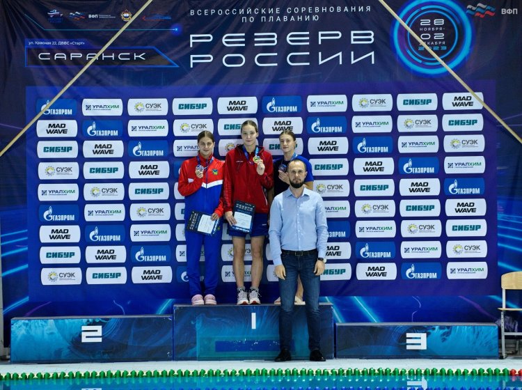 Виктория Машкина выиграла медаль Всероссийских соревнований по плаванию