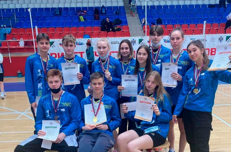 Девять золотых медалей завоевали юные бадминтонисты Приморья на всероссийском турнире