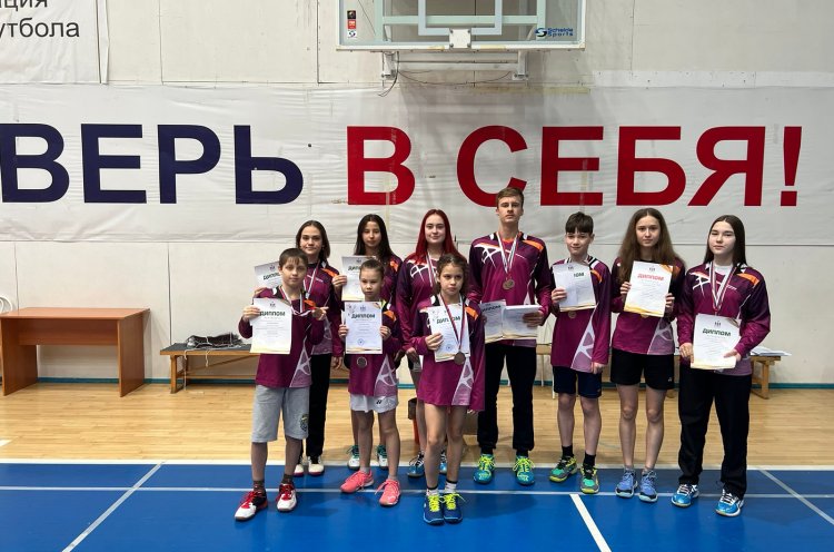 Приморские бадминтонисты выиграли 18 медалей на всероссийском турнире в Бердске