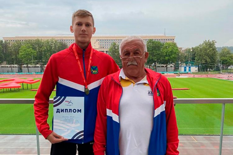 Приморский легкоатлет Арвит Крузман выиграл первенство России