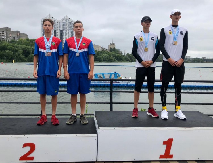 Приморцы выиграли четыре медали на соревнованиях по гребле в Воронеже