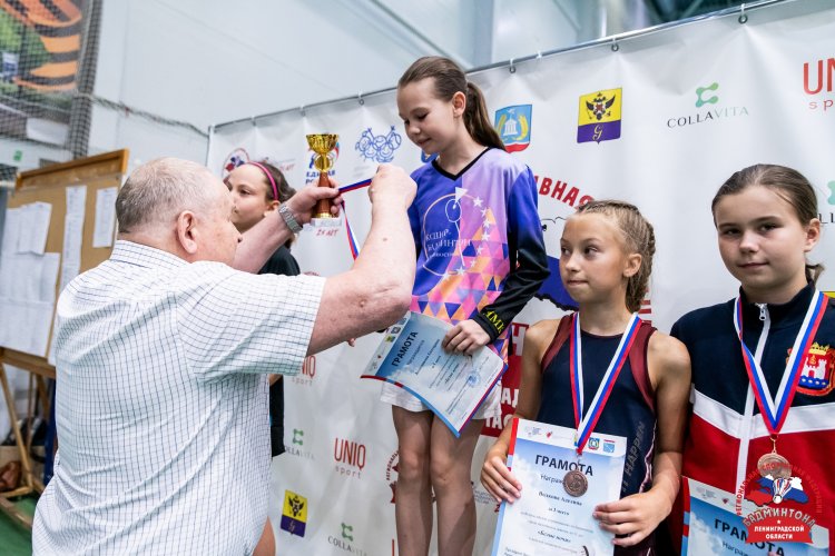 Бадминтонисты КСШОР успешно выступили на всероссийских турнирах